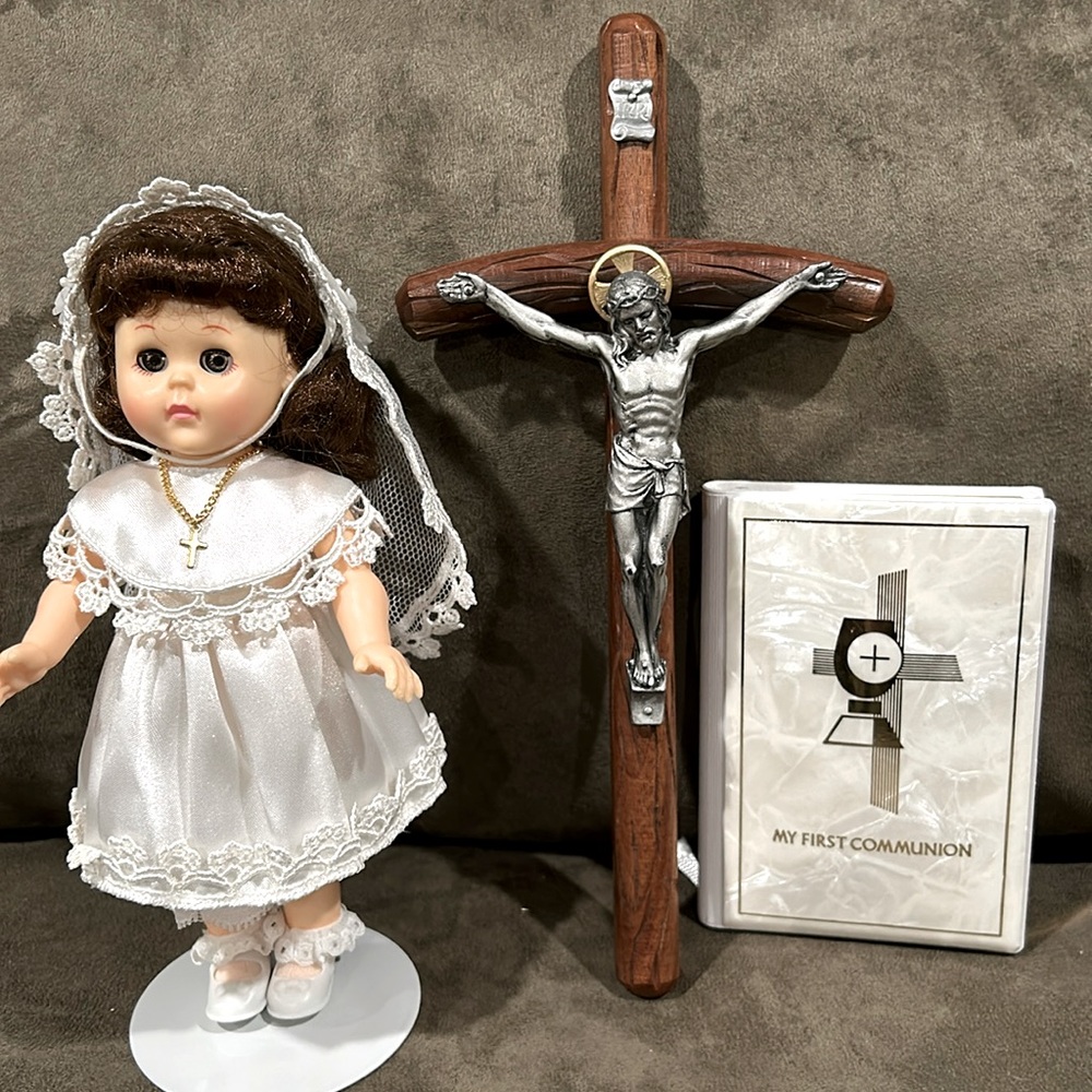 First Communion Bundle- doll, crucifix and small prayer book- like new